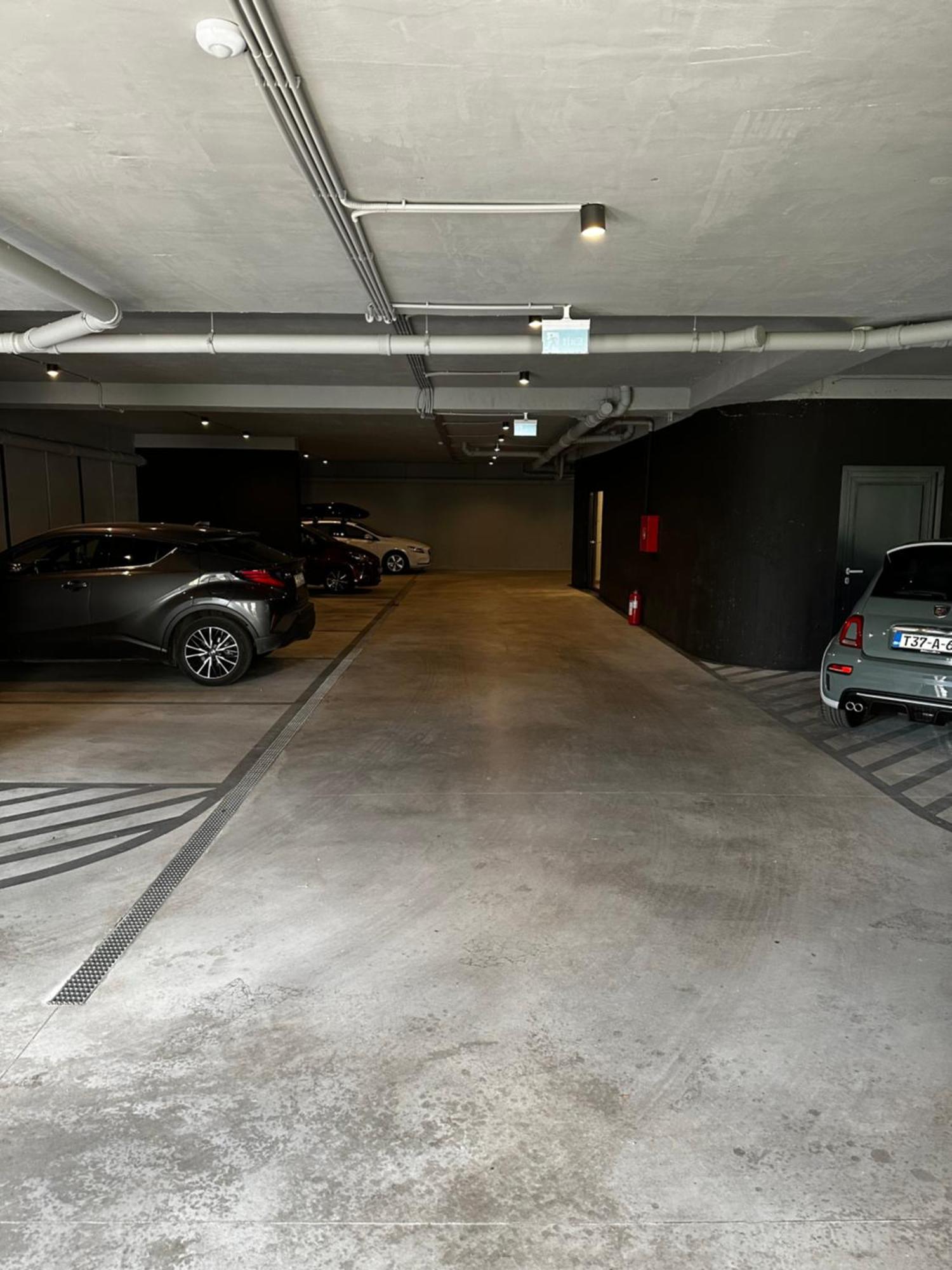 Cadordzina Free Parking Old Town Sarajevo