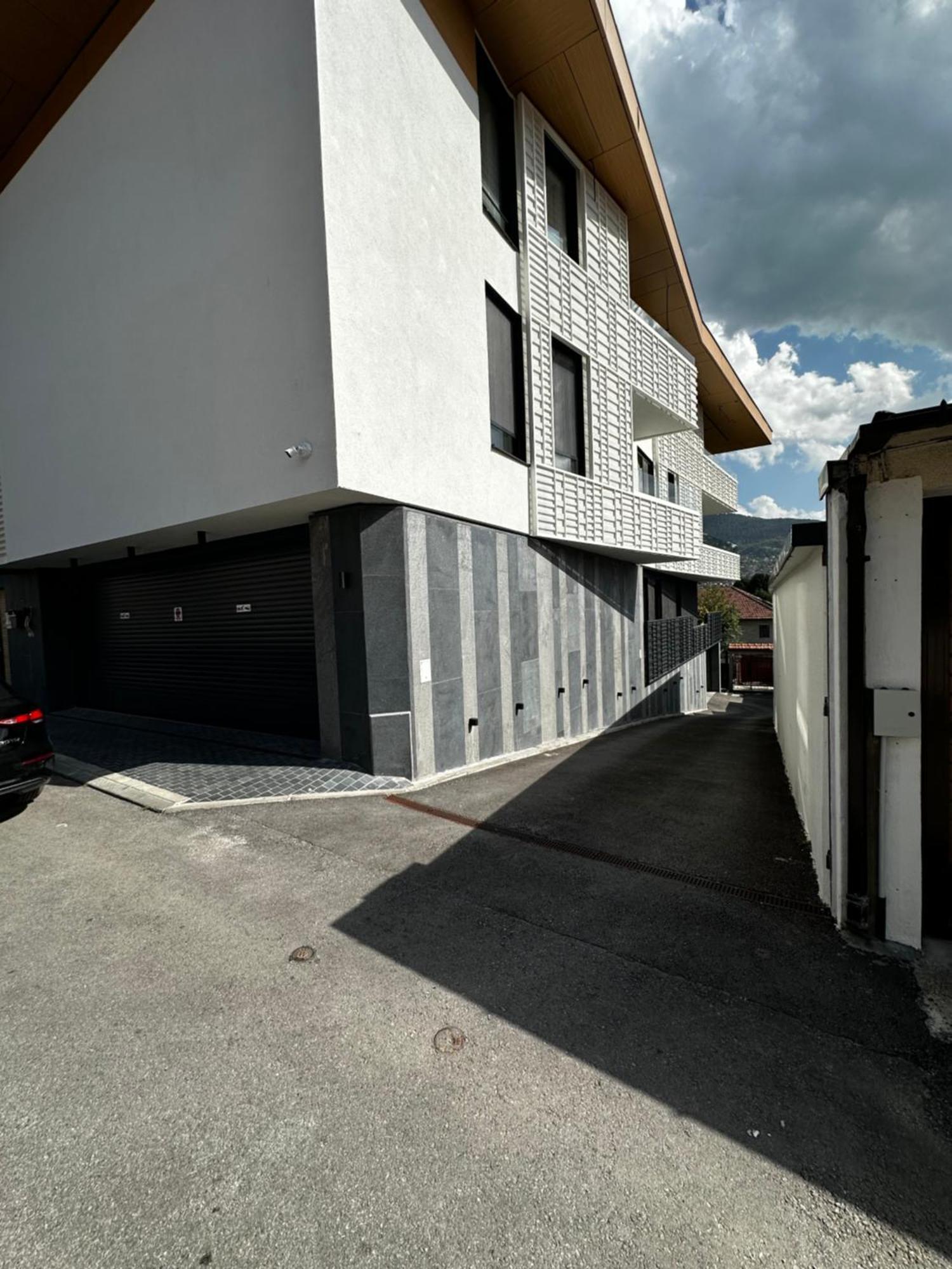 Cadordzina Free Parking Old Town Sarajevo